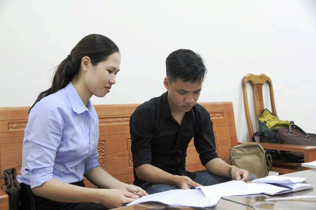 Đức (bên phải) cho biết, em mơ ước được trở thành chiến sĩ CSND từ nhỏ. Đức (bên phải) cho biết, em mơ ước được trở thành chiến sĩ CSND từ nhỏ.