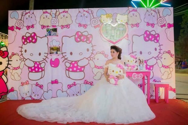 Cô dâu này khiến các fan cuồng Hello Kitty phải trầm trồ ngưỡng mộ