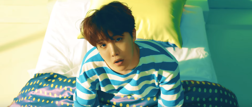 Vì sao ai cũng muốn bước vào thế giới ngập tràn hy vọng của J-Hope (BTS)? ảnh 6