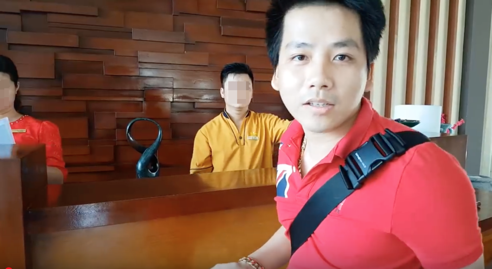 YouTuber Khoa Pug cho biết anh đã nhận được email xin lỗi từ phía resort vào tối 6/4.