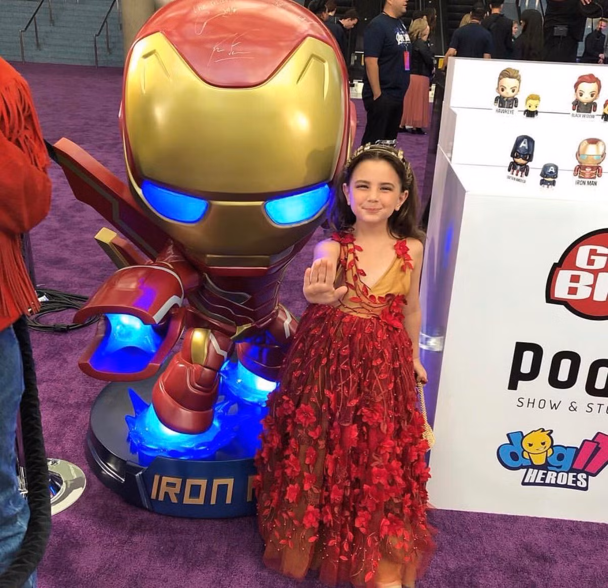 Dù còn nhỏ và là con gái, nhưng Morgan Stark có niềm yêu thích với máy móc.