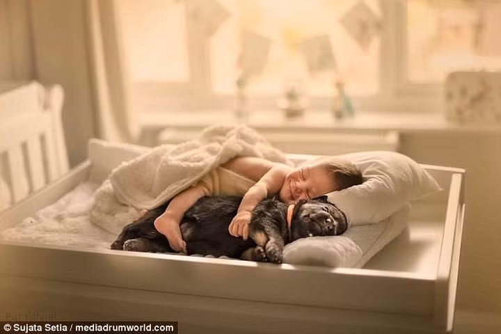Sujata Setia chia sẻ cô luôn muốn lưu giữ "phép màu tuổi thơ" trong mỗi bức hình của mình. Ảnh: Mediadrumworld.