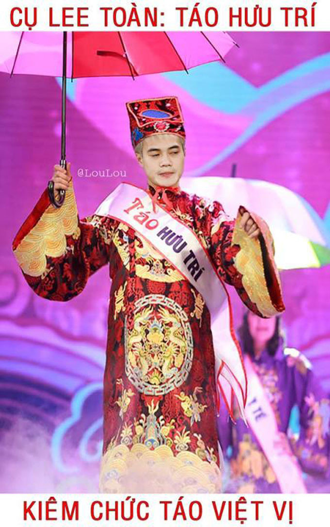 "Ông già" tóc bạch kim được chọn mặt gửi vàng với vai Táo Hưu trí. Ngoài ra, anh chàng thường xuyên bị thổi việt vị nên Táo Việt vị hẳn là danh hiệu dành cho Văn Toàn.