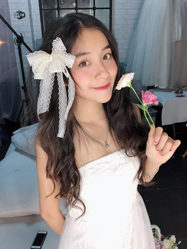 Trần Thị Vân để lại ấn tượng cho người xem bởi vẻ đẹp hồn nhiên, trong sáng. Trần Thị Vân để lại ấn tượng cho người xem bởi vẻ đẹp hồn nhiên, trong sáng.