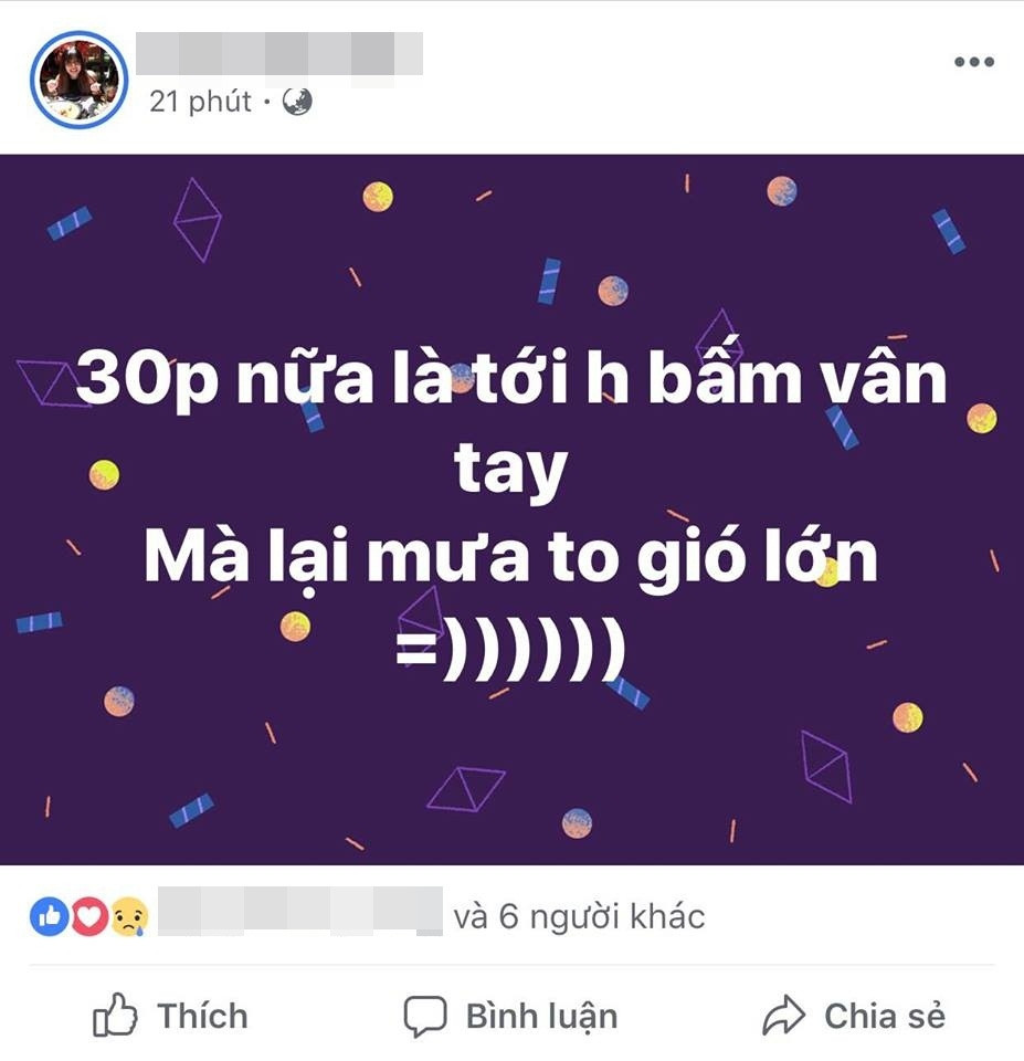 Nhiều người lo lắng đến vấn đề đi làm với thời tiết xấu. Nhiều người lo lắng đến vấn đề đi làm với thời tiết xấu.