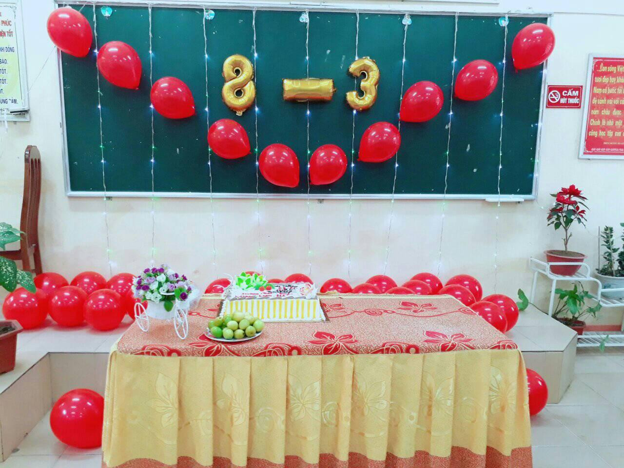 Chu đáo như con trai lớp chúng mình