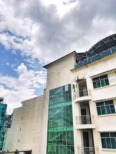 Nội quy trường PTNK đã được siết chặt.