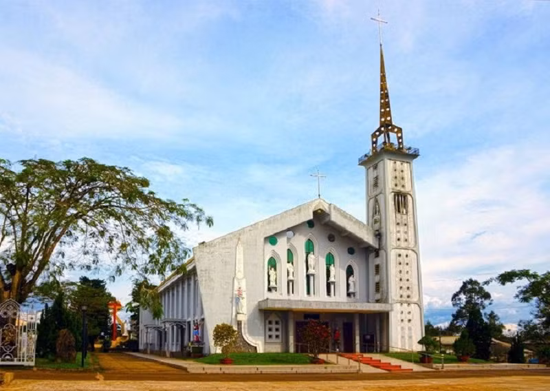 Nhà thờ Giáo xứ Thánh Tâm.