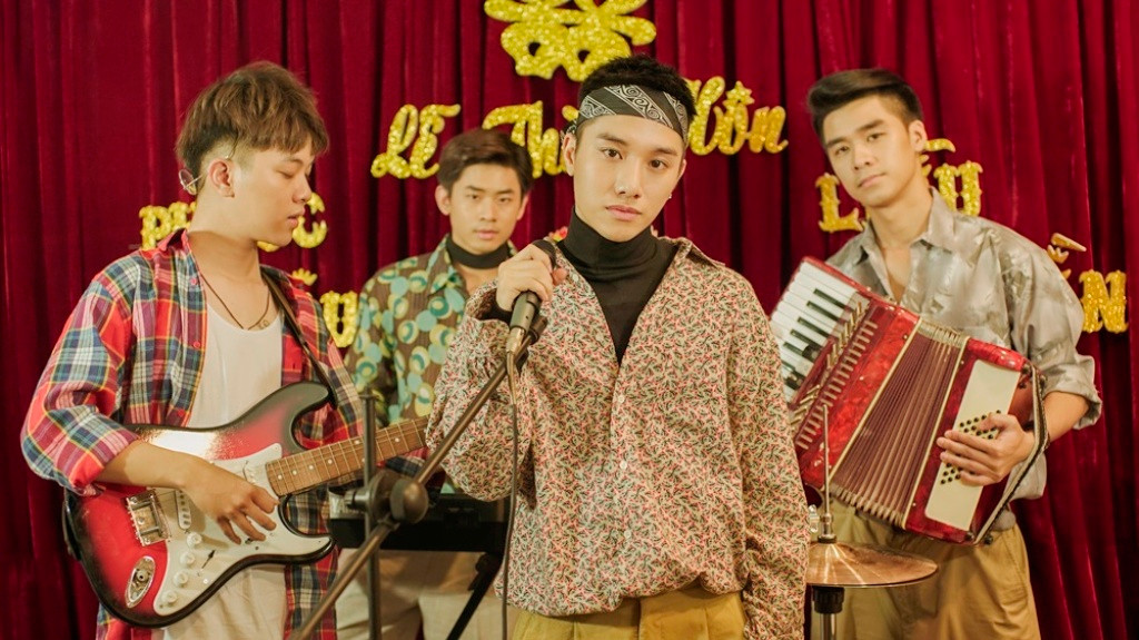 Khác với vẻ ngoài cool ngầu, lạnh lùng trong những sản phẩm trước, lần này sẽ là một Juun Đăng Dũng "siêu lầy" và đáng yêu.