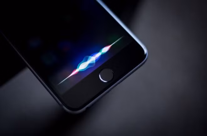 Đến nay, Siri có nhiều phiên bản giọng nói khác nhau nhưng phiên bản nguyên gốc thuộc về Susan Bennett. (Ảnh: Reuters)
