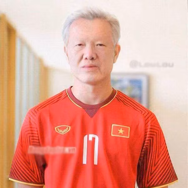 Những nếp nhăn trên mặt Xuân Trường xuất hiện rõ nét.