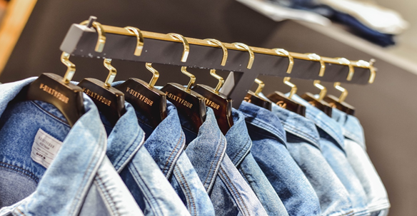 Sử dụng công nghệ cao, thân thiện với môi trường là giải pháp được nhiều nhãn hiệu hướng đến.