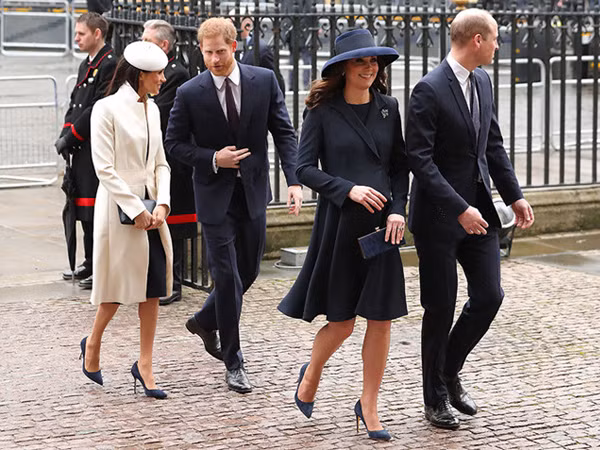 Công nương Kate Middleton và Meghan Markle đều có những ảnh hưởng tích cực đến ngành thời trang năm 2018.