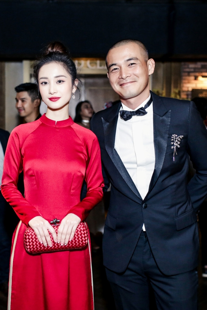 Quách Ngọc Ngoan “cưỡi” mô-tô khủng ra mắt phim “Người bất tử” ảnh 3