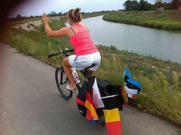 Lạc đường khi chinh phục Fanxipan, nữ phượt thủ nước ngoài được người dân Tây Bắc nhiệt tình giúp đỡ ảnh 13