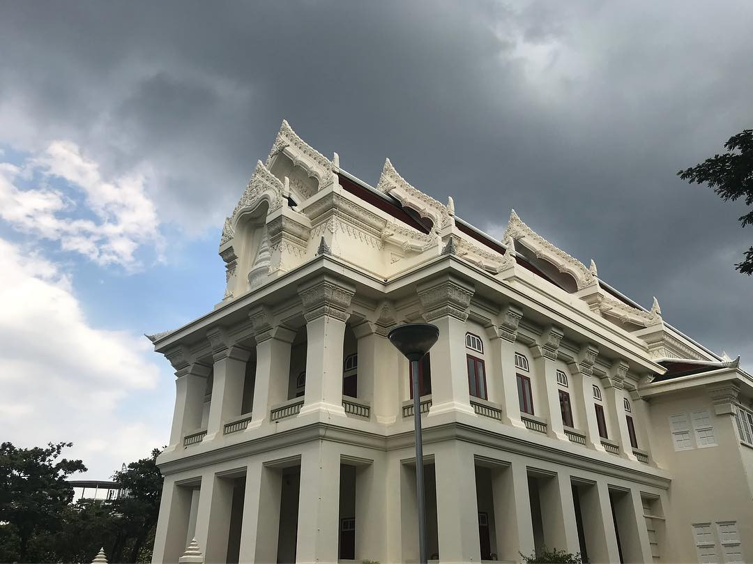 Hội trường lớn để tổ chức các buổi biểu diễn, tọa đàm của trường. (Ảnh: IG @punkamjudpai)