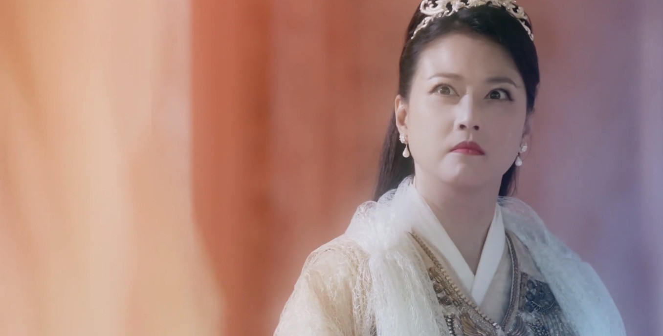 Vì Thiên Đế vẫn mãi tương tư Hoa Thần, Thiên Hậu Đồ Diêu lập mưu ám hại.