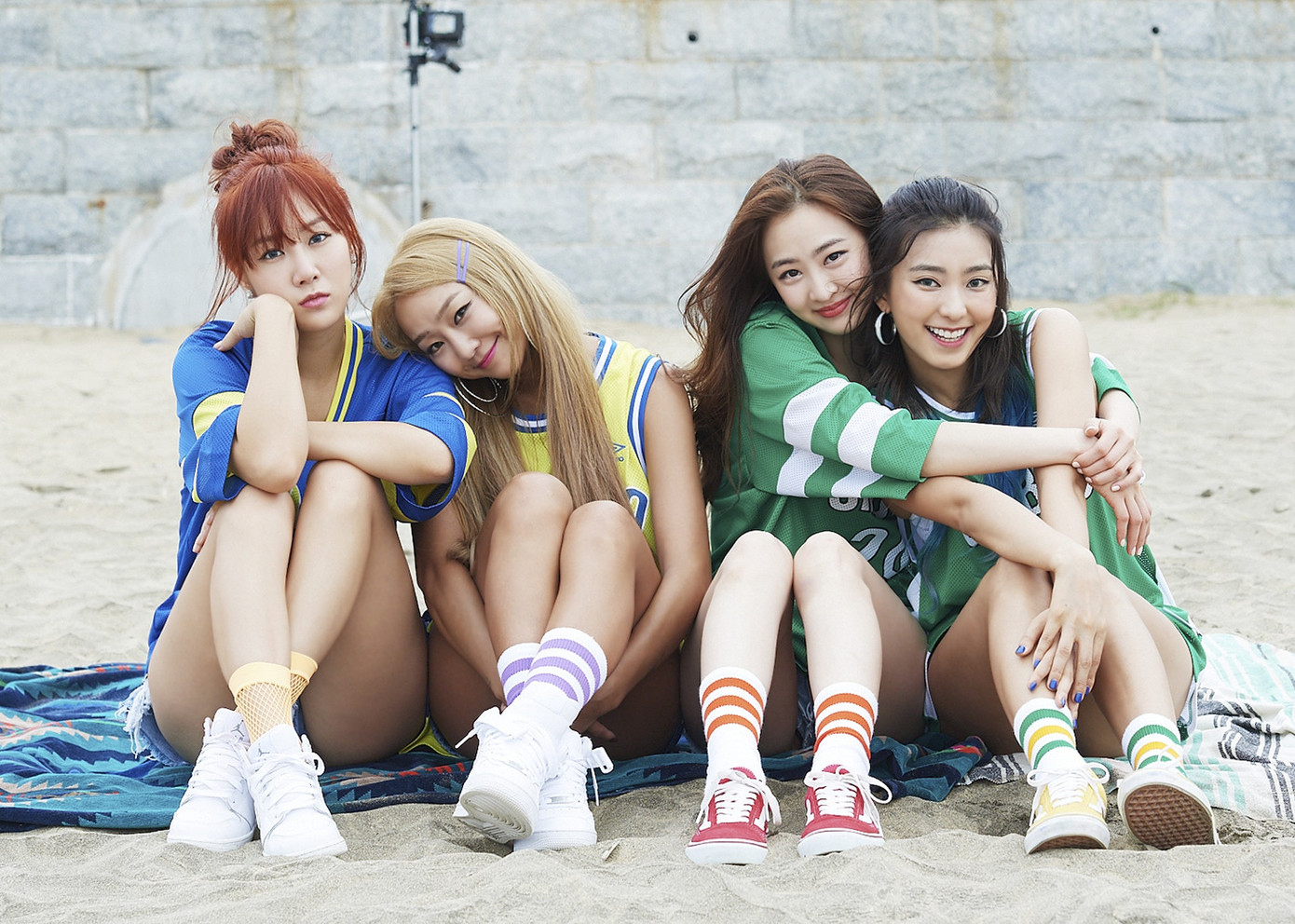 SISTAR – nhóm nhạc Soyou từng hoạt động, được mệnh danh là “nữ hoàng mùa hè” của K-Pop.