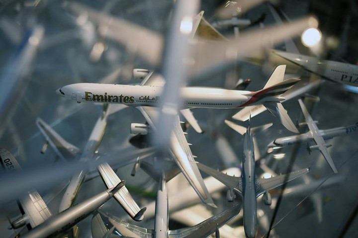 Ông Kelly có khoảng 2.300 mô hình máy bay trong bộ sưu tập của mình, nhưng không chiếc nào trong số này được sản xuất tại Ireland.