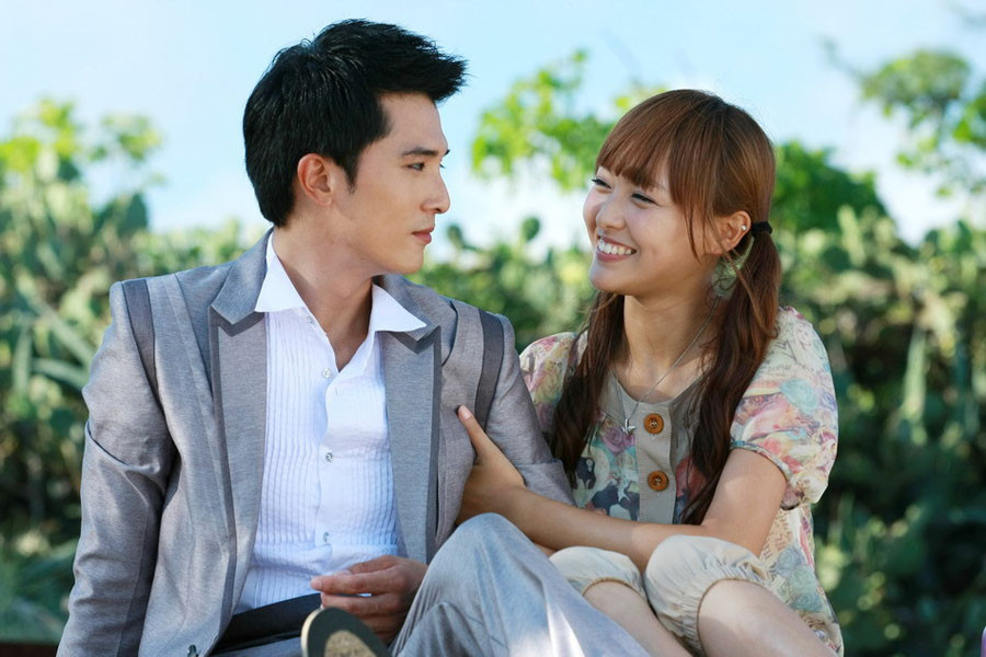 Đường Yên và Khưu Trạch từng hẹn hò từ năm 2010 đến 2012.