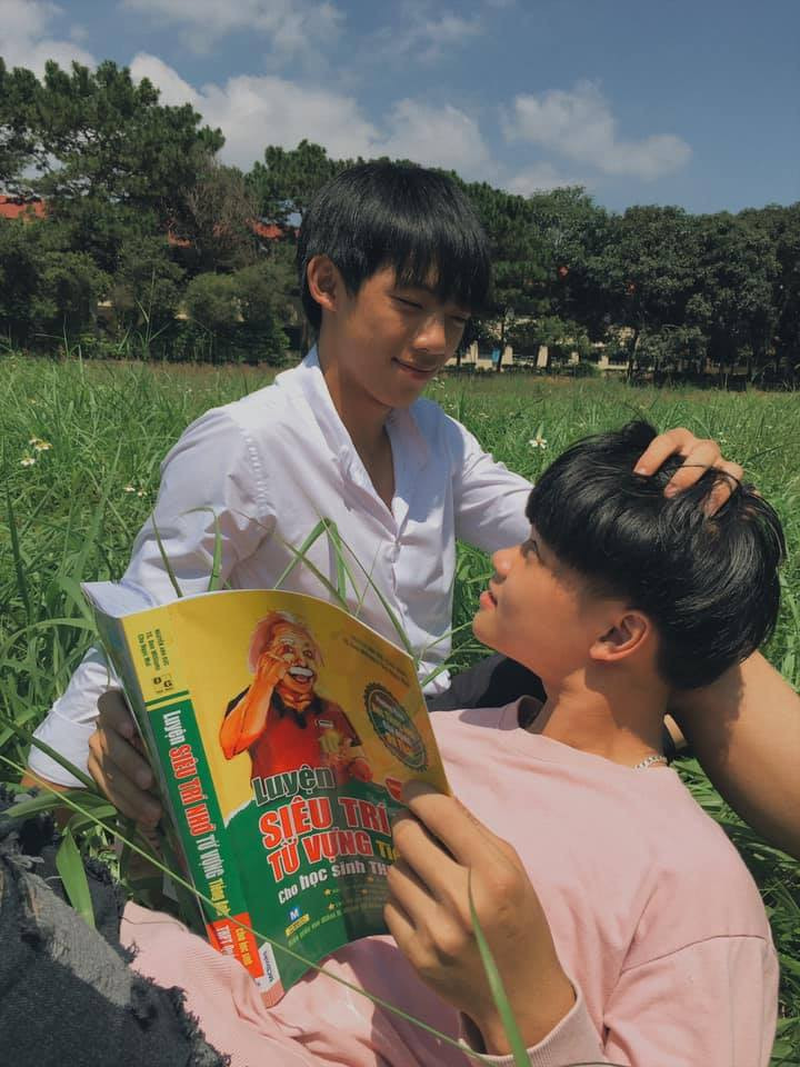 Hai nhân vật chính với những khoảnh khắc rất ngọt ngào và dễ thương.