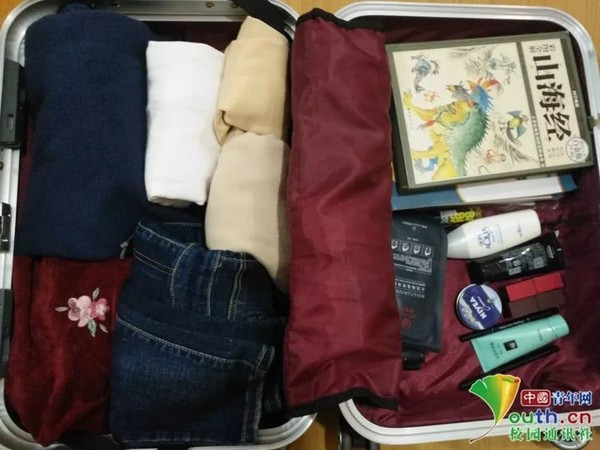 Mỹ phẩm chính là thứ không thể thiếu của mỗi cô gái.