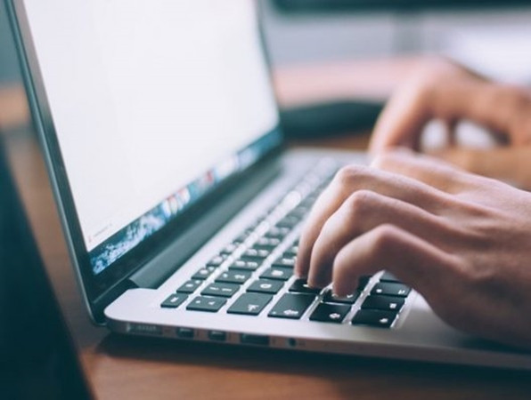 David gửi cho tôi một e-mail với rất nhiều băn khoăn.