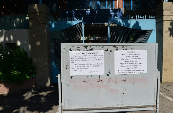 Ngoài việc di dời cư dân ở chung cư này, quận 1 còn dừng hoạt động của Trường tiểu học Chương Dương ở phía dưới để đảm bảo an toàn.