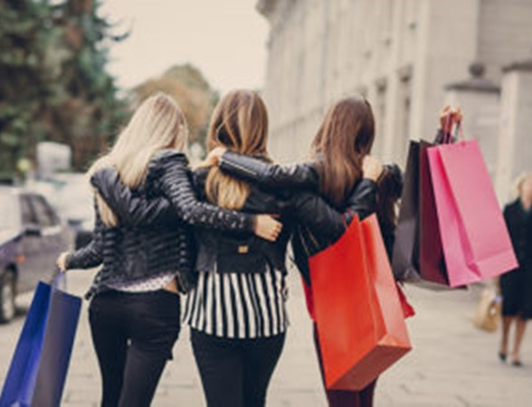 Nếu không bỏ thói quen chi tiêu bừa bãi, thì chắc chắn bạn sẽ gặp nhiều rắc rối.