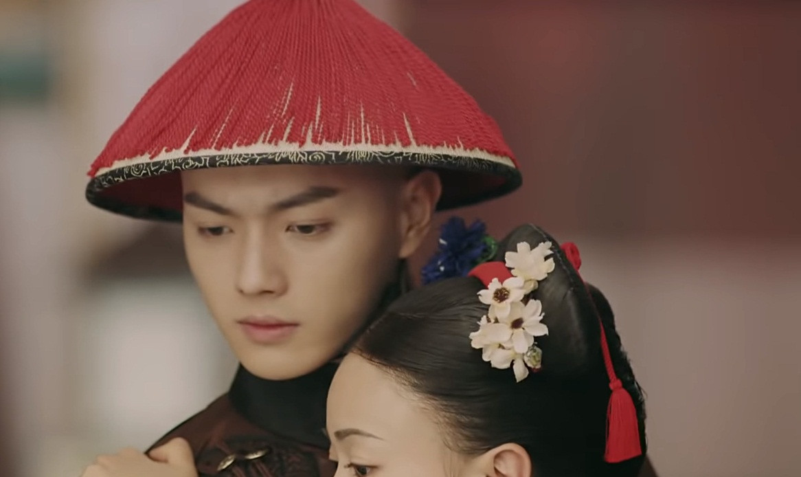 Nhưng Phú Sát Phó Hằng bối rối thật.