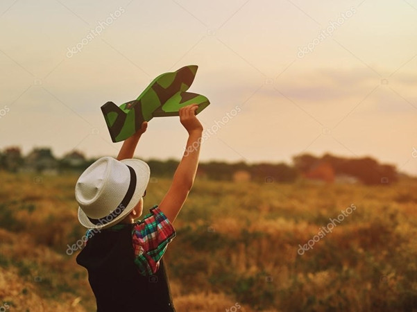 William James tin rằng một trong những sức mạnh lớn nhất của con người chính là trí tưởng tượng.