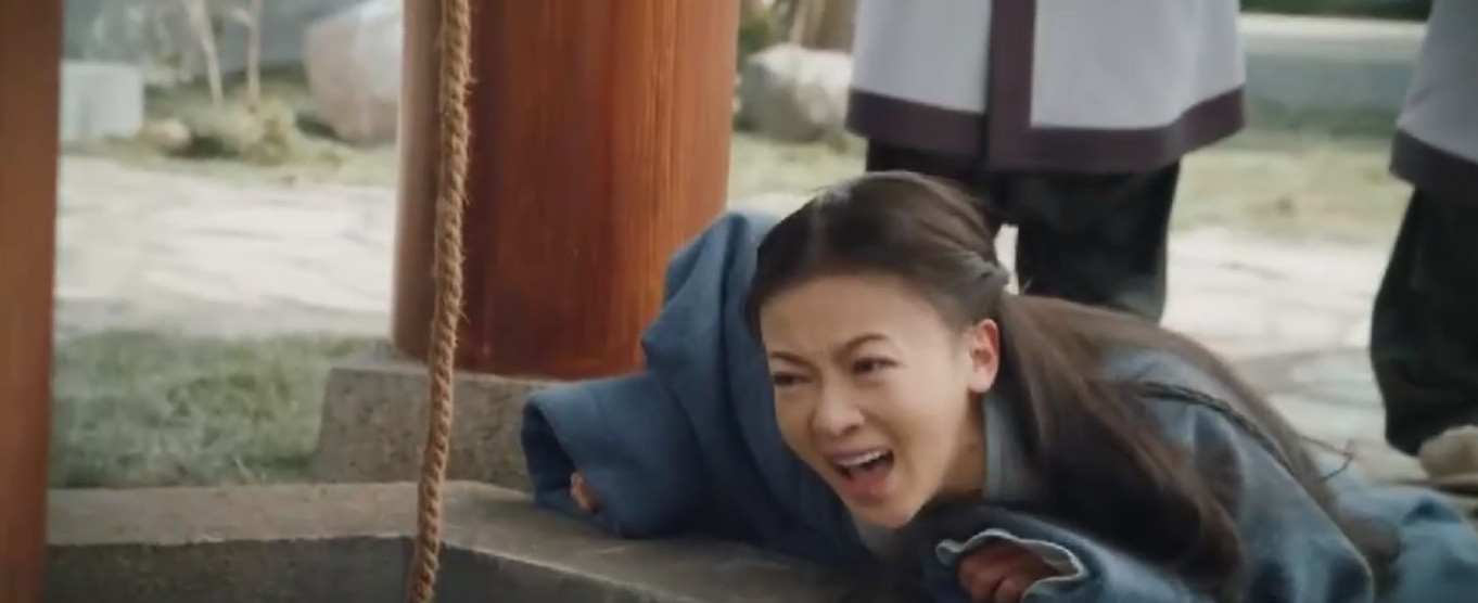 Khán giả chỉ trích Ngô Cẩn Ngôn diễn cảnh tận mắt thấy mẹ bị sát hại nhưng lại chỉ gào thét...