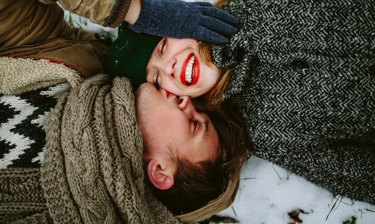 Cẩn thận, cô ấy chuẩn bị "đánh cắp" chàng trai của bạn đấy! ảnh 2