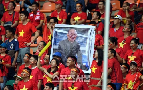 Truyền thông Hàn Quốc đang rất chú ý đến hành trình của thầy trò HLV Park Hang-seo.