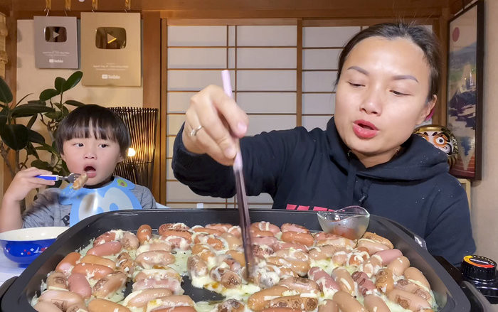 Tên kênh YouTube “Quỳnh Trần JP – Cuộc sống ở Nhật” vốn đã đi liền với thành công của Quỳnh Trần JP giờ đây đã được đổi thành “Quynh Tran JP &amp; Family – Cuộc sống ở Nhật”. (Ảnh: Quỳnh Trần JP/YouTube)