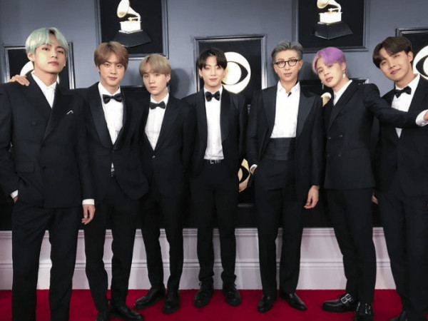 Lần đầu tiên đến Grammy, BTS đã thể hiện niềm tự hào của người Hàn Quốc như thế nào? ảnh 2