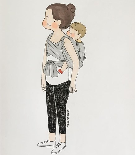 Trên lưng mẹ, con đi khắp thế giới