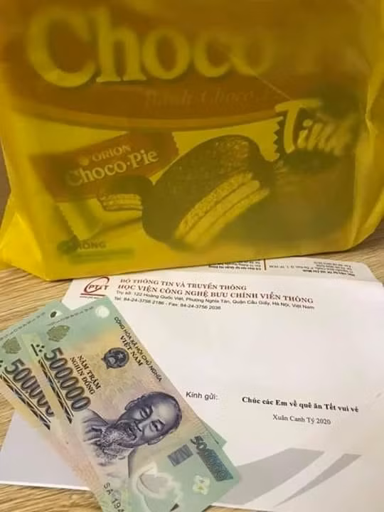 Học Viện Công Nghệ Bưu Chính Viễn Thông.