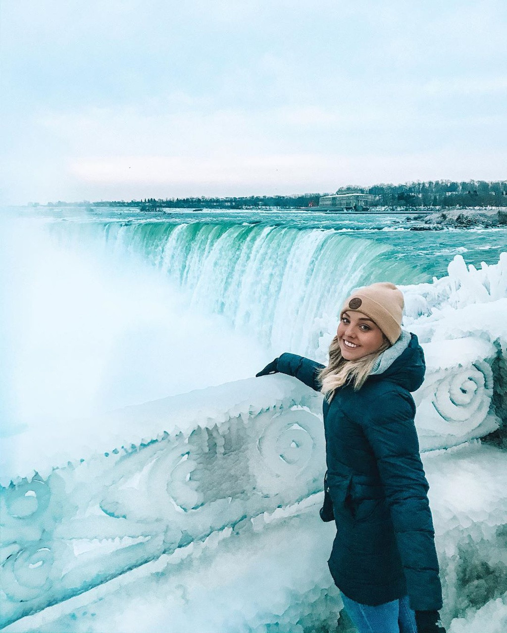 Ảnh: Argenel, Laylarundle.