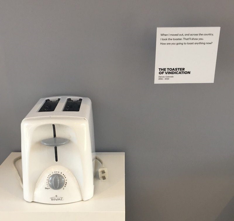 Ảnh: Museum of Broken Relationships, Alexia LaFata.