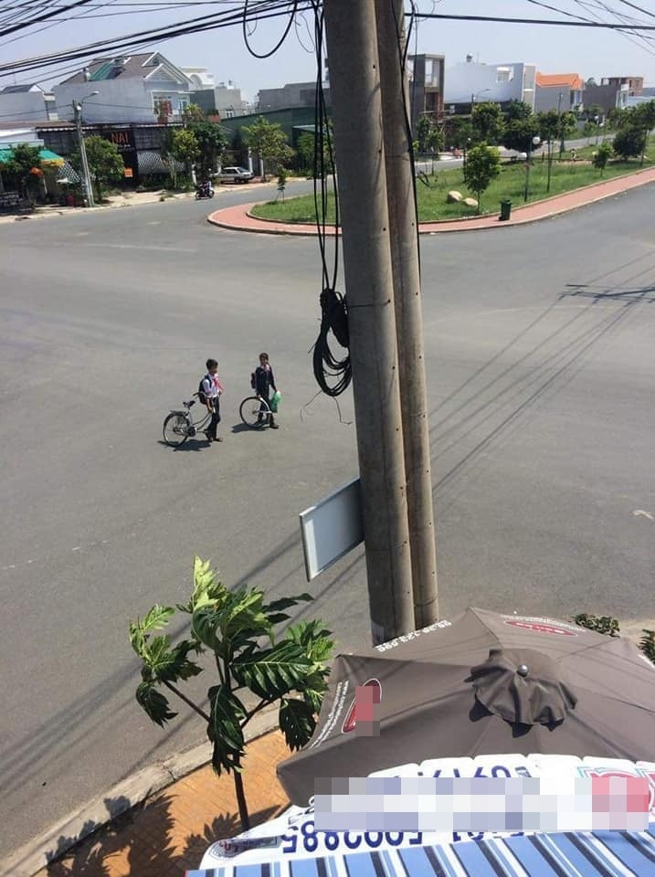 Mỗi người một mảnh nhé, mình cùng đi về nhà nào!