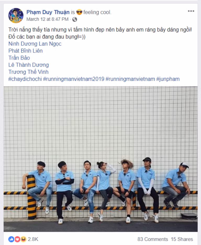 Trong những ngày quay hình, vừa nóng vừa mệt vừa “chiến đấu” hết mình là vậy, nhưng khi có thời gian rảnh, nghỉ giữa giờ, cả nhóm lại chơi đùa cực vui, tâm tình chuyện cuộc sống, chuyện nghề, hoặc siêng năng hơn thì ....làm vài bức ảnh luôn.