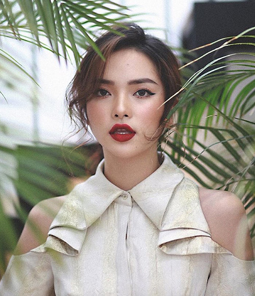 Phong cách của 5 hot girl nổi bật nhất mùa World Cup 2018 ảnh 18