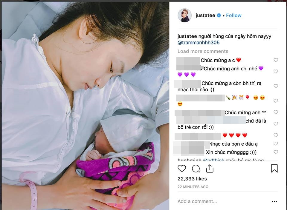 Dòng trạng thái hạnh phúc chia sẻ tin vui của JustaTee với những lời chúc và cả ... đòi MV của các fan.