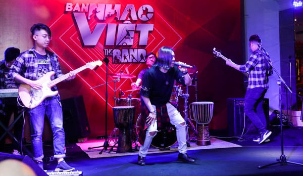 Ban nhạc Việt mùa 2 sẽ được phát sóng vào 21h15 Chủ Nhật các tuần liên tiếp, bắt đầu từ ngày 30/12/2018 trên VTV3.