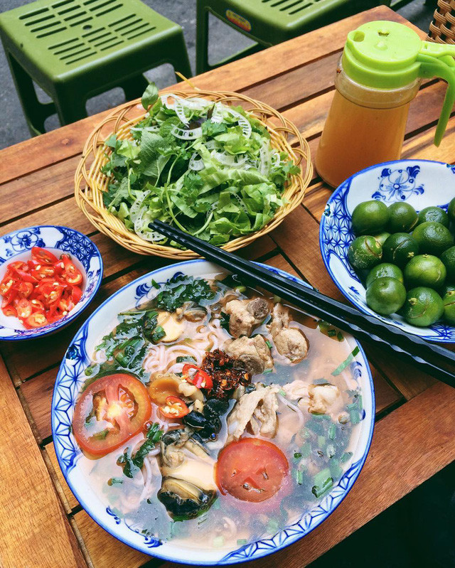 Ảnh: @eatenbylong.