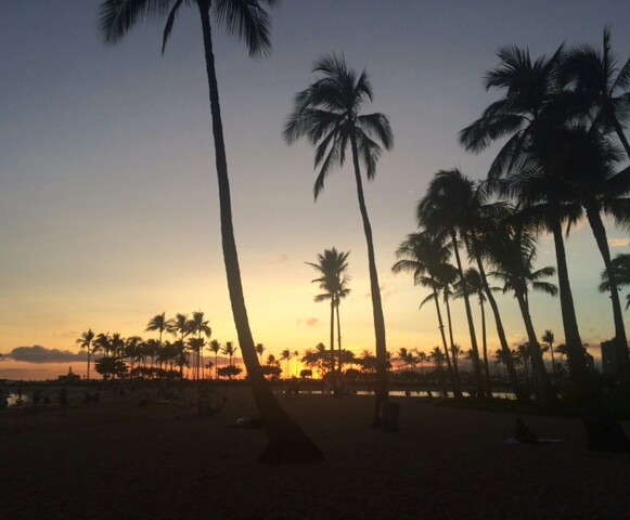 Vẻ đẹp của Hawaii dưới ánh chiều tà.