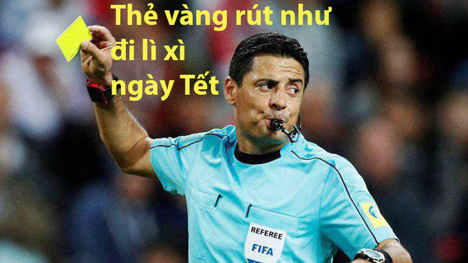 Rất mạnh dạn và xông xênh khi rút thẻ vàng.