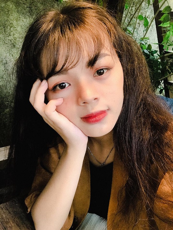 Với Tố Quyên, cắt mái giúp cô nàng trông trẻ trung và xinh đẹp hơn. (Ảnh: Tố Quyên)