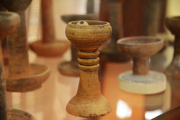 Đèn đất nung Lái Thiêu TK XIX – XX